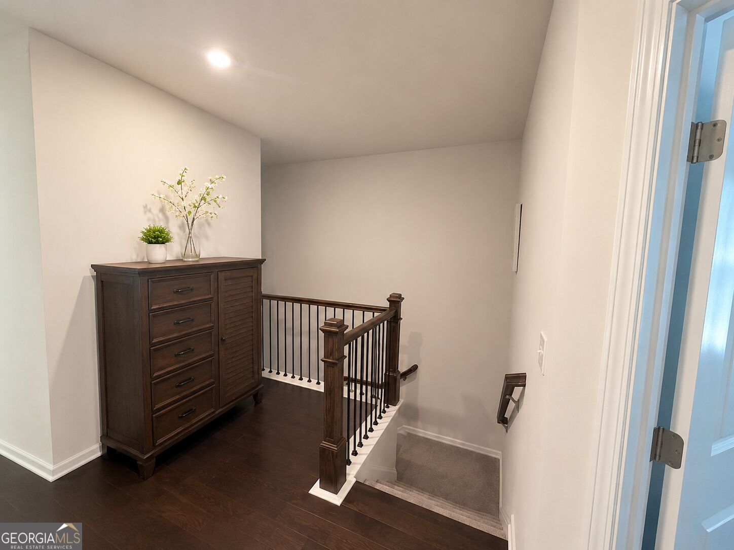 2381 Action WAY