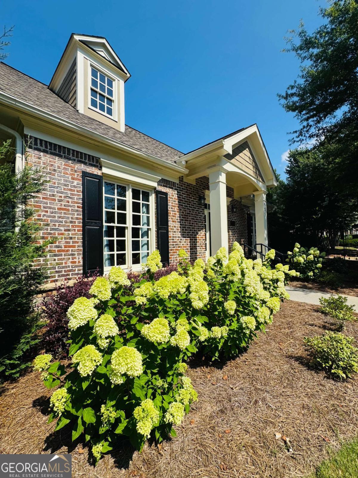 625 Aunt Lucy LN SW 10