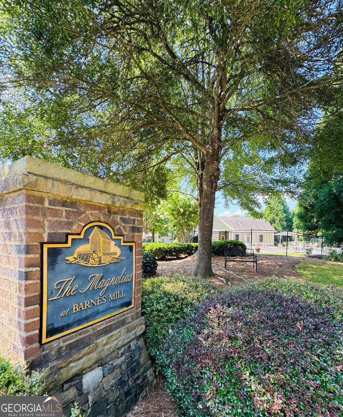 625 Aunt Lucy LN SW 10