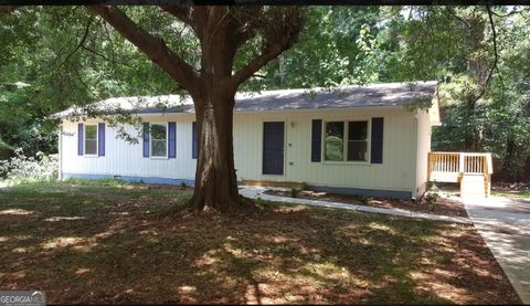 A home in Lithonia