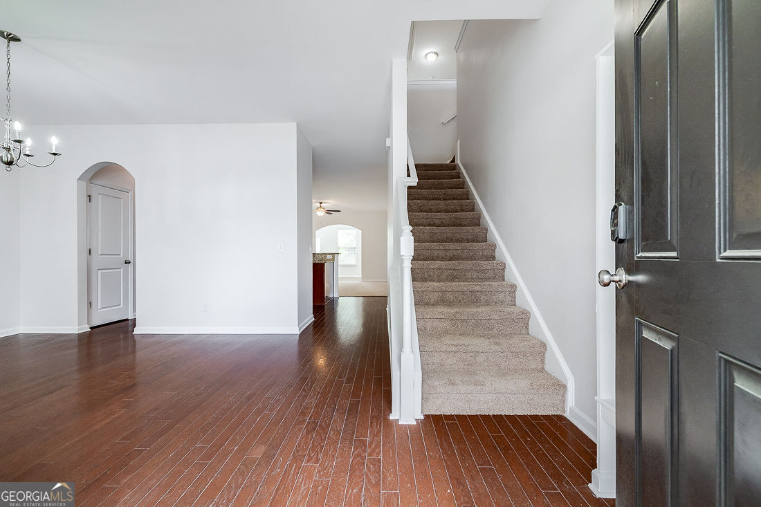 256 Cattle Run WAY