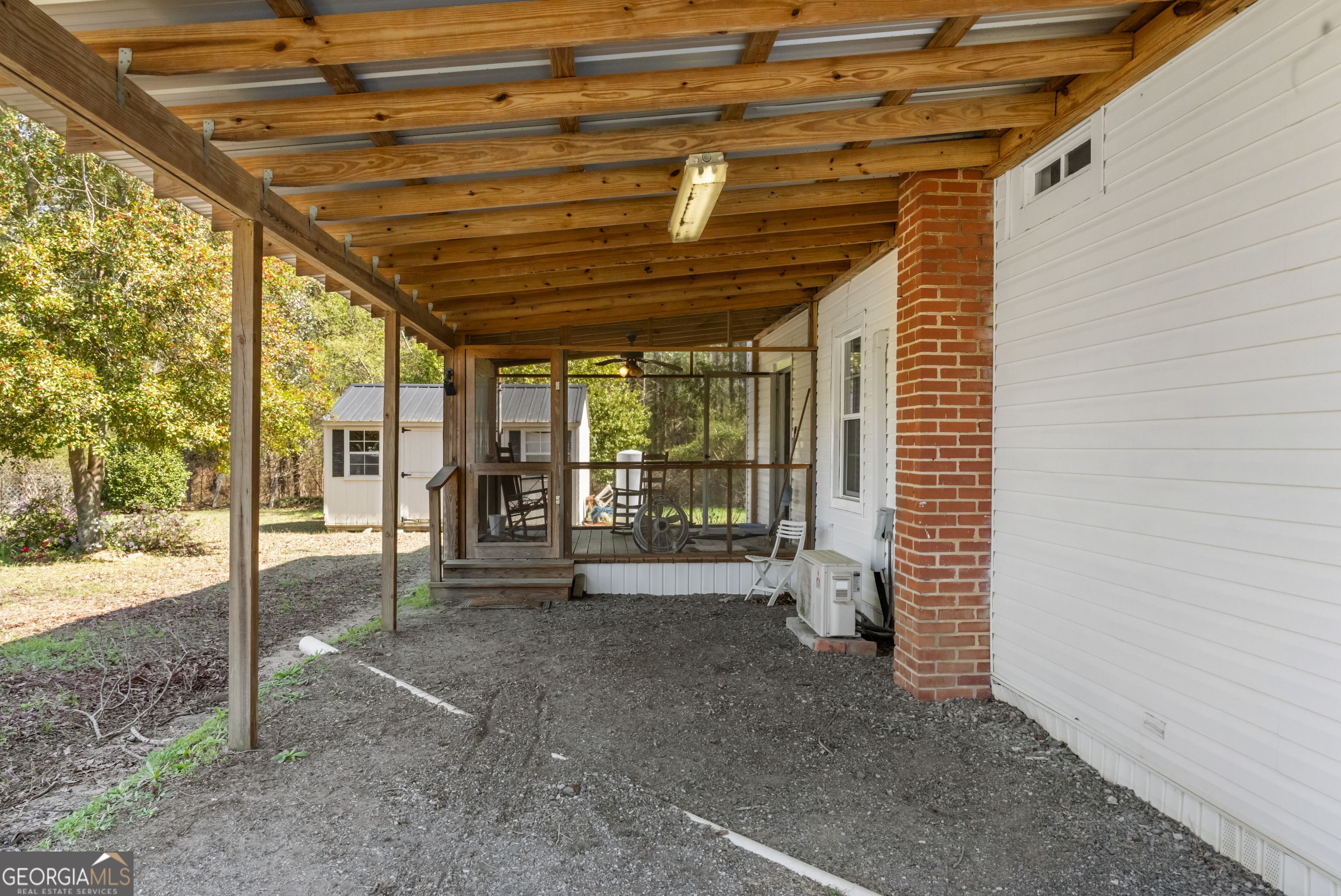 17332 Old River RD N