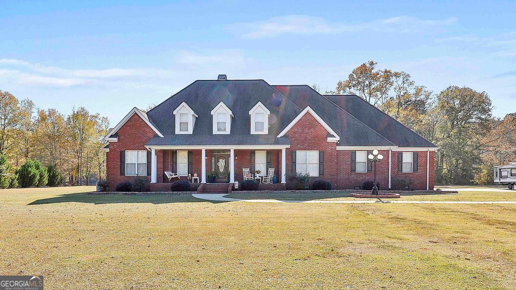 Photo of 395 W McIntosh Road, Brooks, GA 30205 (MLS # 10799809)
