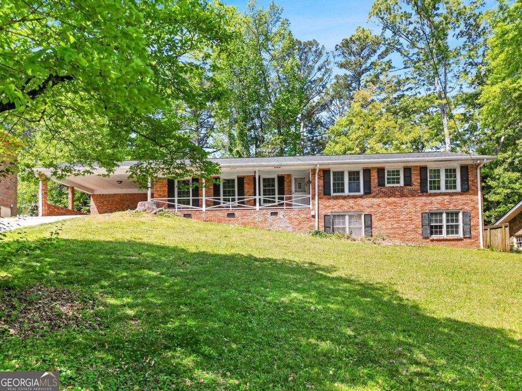 Photo of 972 Bingham Lane, Stone Mountain, GA 30083 (MLS # 10755963)