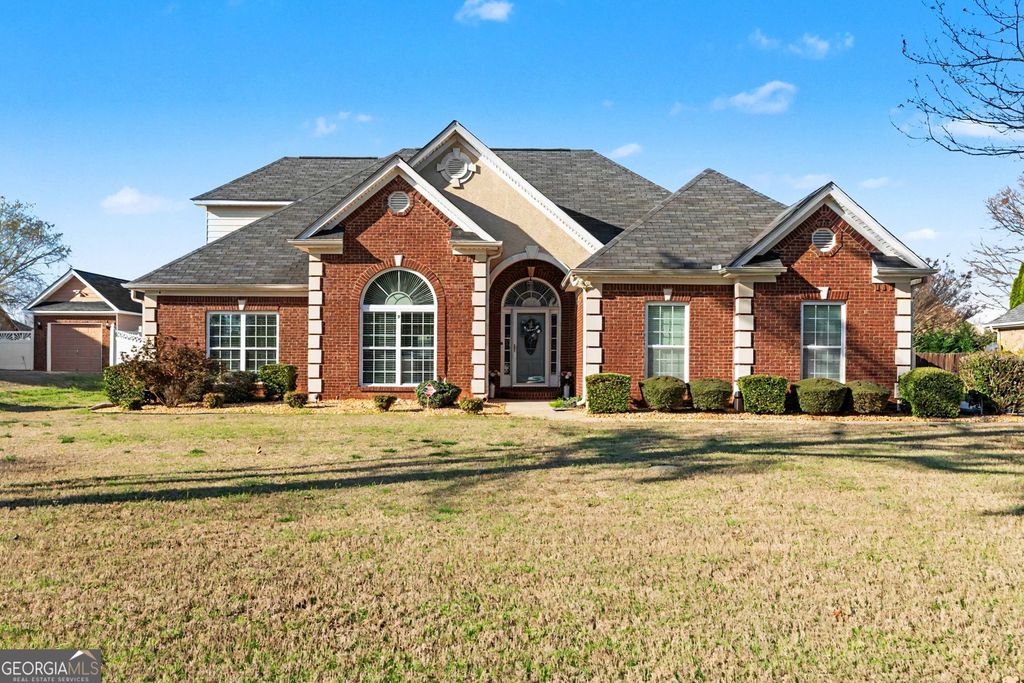 Photo of 449 Glouchester Drive, Locust Grove, GA 30248 (MLS # 10707169)