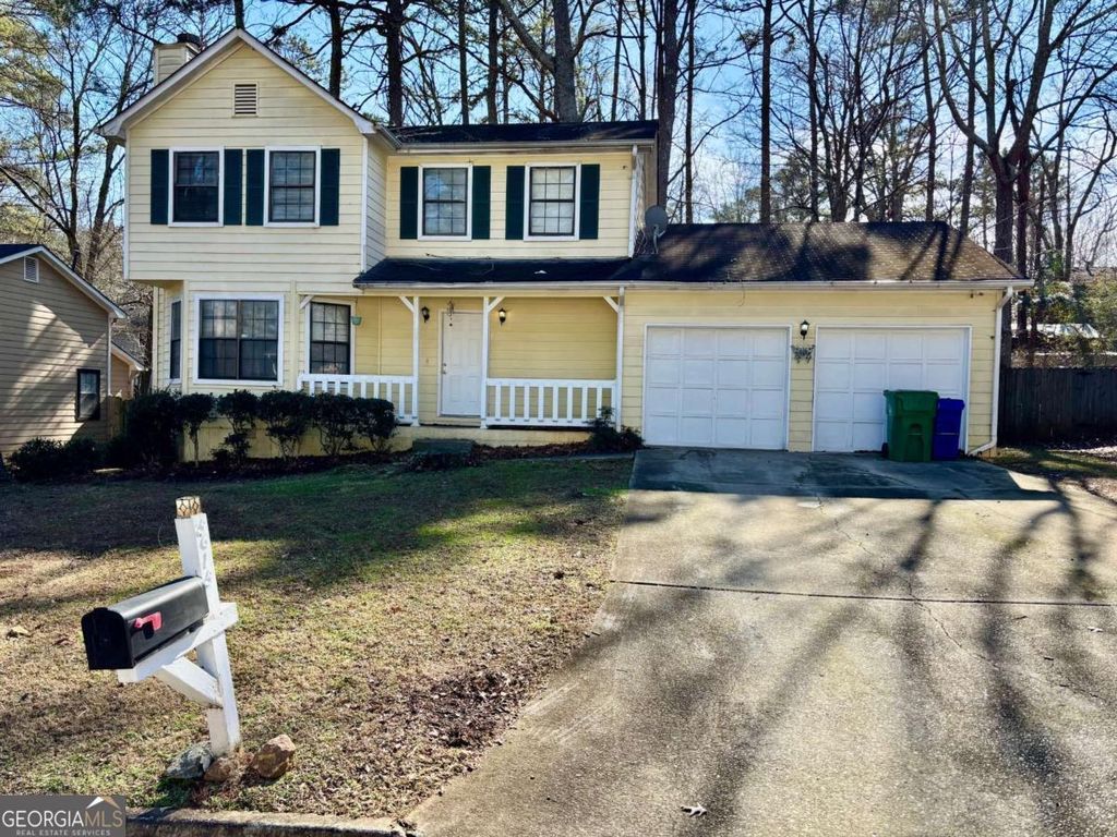 Photo of 5615 Pennybrook Court, Stone Mountain, GA 30087 (MLS # 10703190)