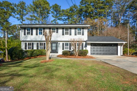 Photo of 1610 Chateau Drive, Atlanta, GA 30338 (MLS # 10659256)