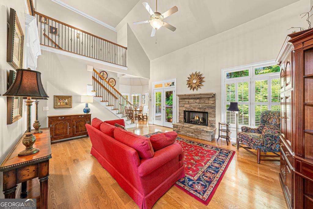 3945 Carriage Glen CT