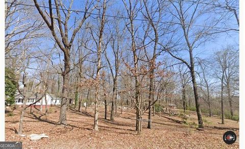 3034 SPRINGDALE RD Hapeville GA 30354