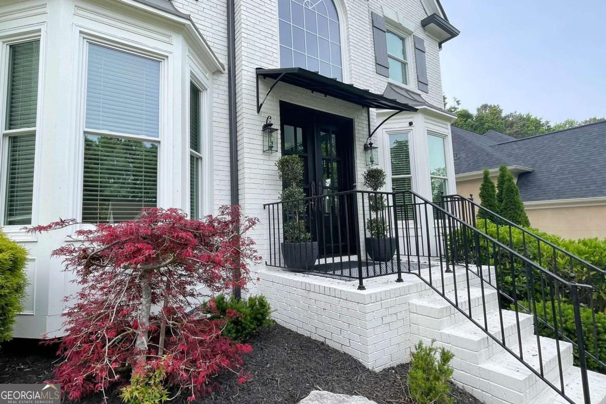 310 Hillpine DR
