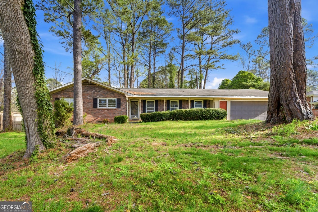 Photo of 3954 Artist View, Decatur, GA 30034 (MLS # 10843259)