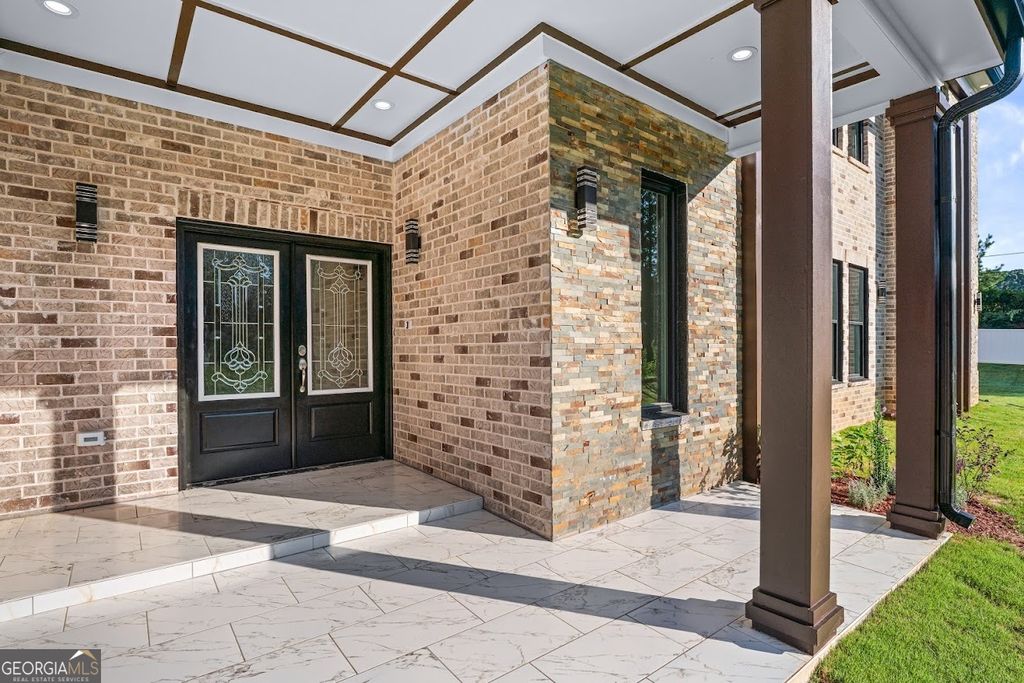 Photo of 1515 Grayson Parkway, Grayson, GA 30017 (MLS # 10696554)