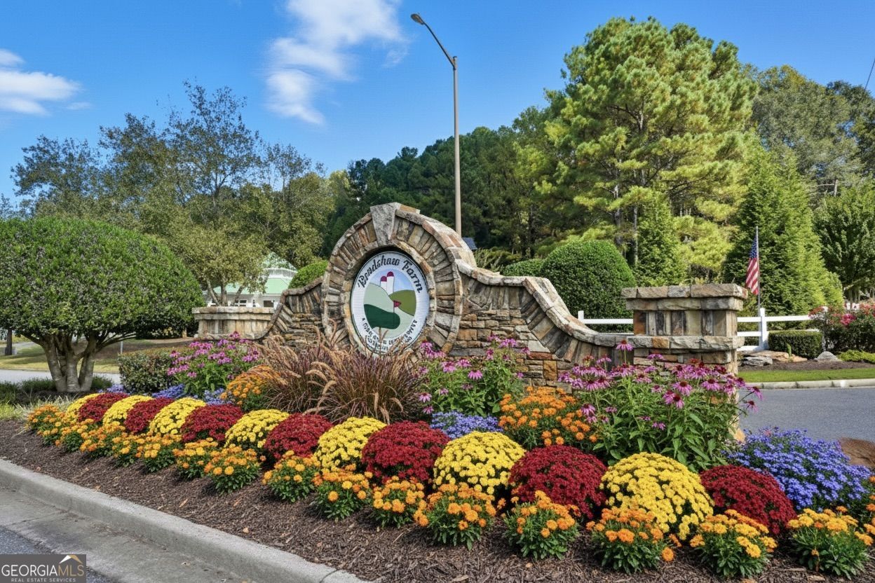 BRADSHAW FARM - Residential