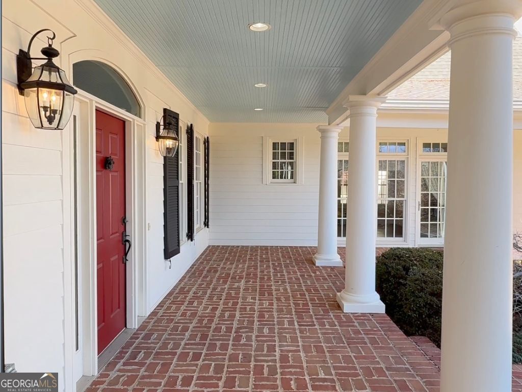 BRADSHAW FARM - Residential