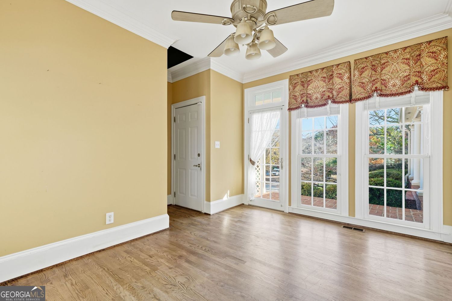 BRADSHAW FARM - Residential