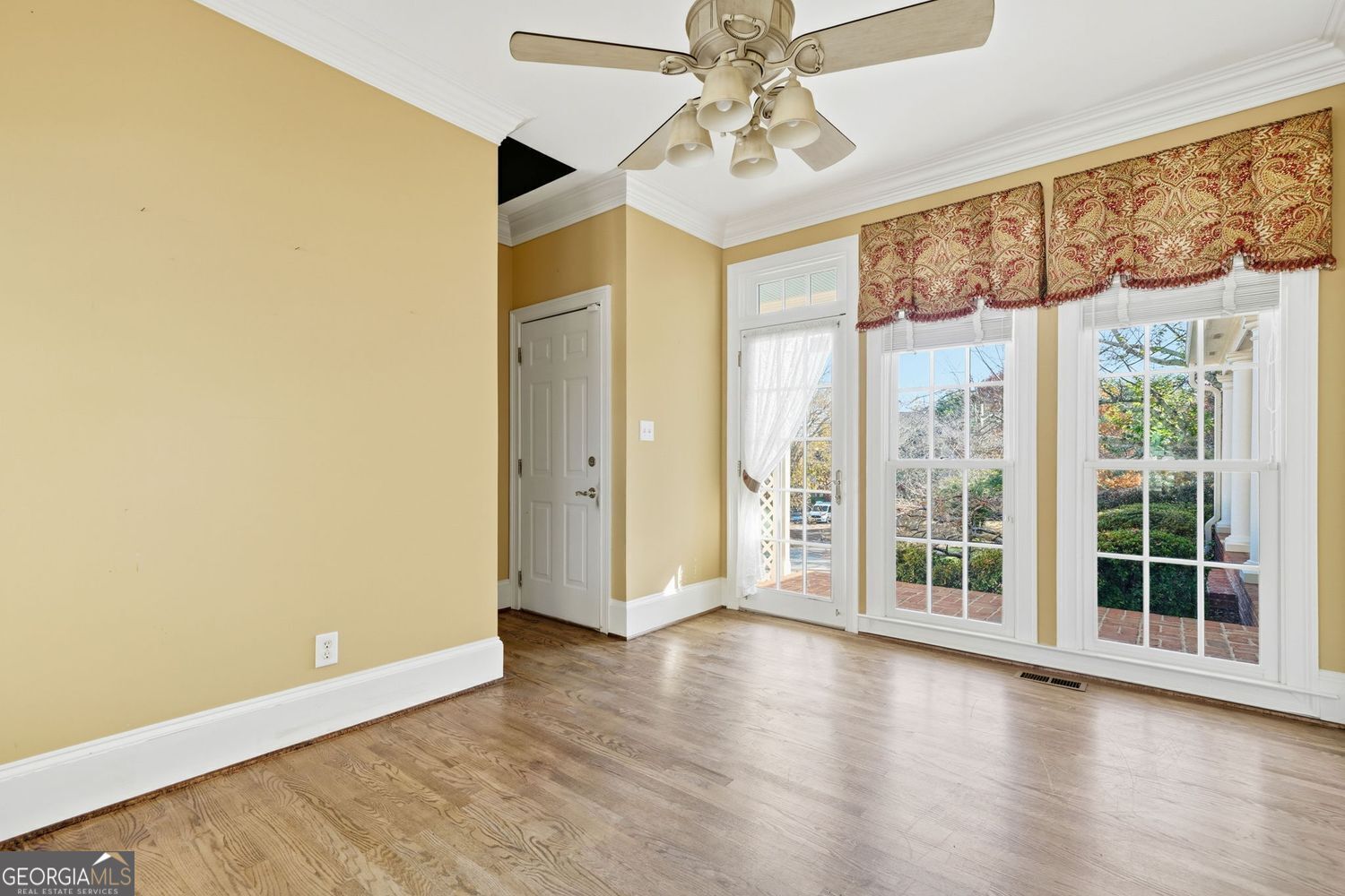 BRADSHAW FARM - Residential