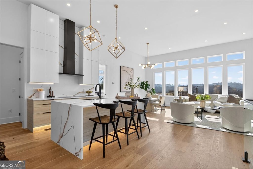 Photo of 168 Railroad Street, Canton, GA 30114 (MLS # 10686254)