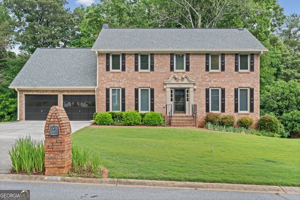 Photo of 1090 Kelvington Way SW, Lilburn, GA 30047 (MLS # 10760607)