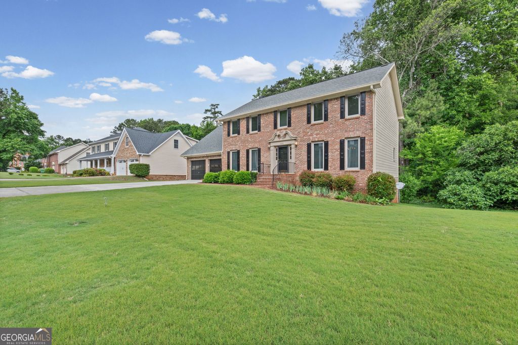 Photo of 1090 Kelvington Way SW, Lilburn, GA 30047 (MLS # 10760607)