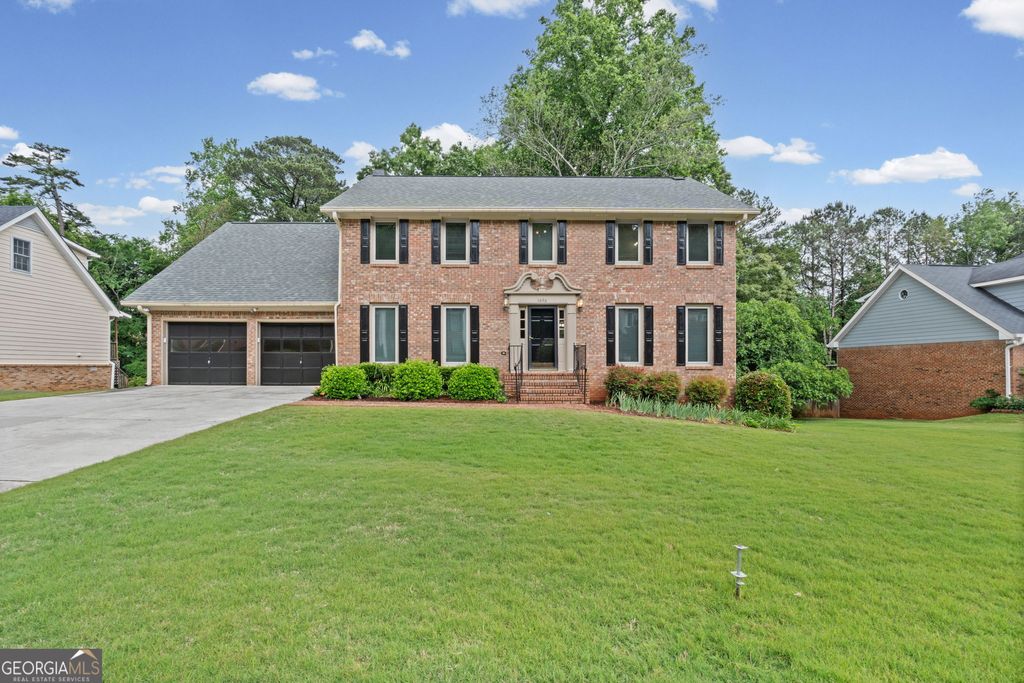 Photo of 1090 Kelvington Way SW, Lilburn, GA 30047 (MLS # 10760607)