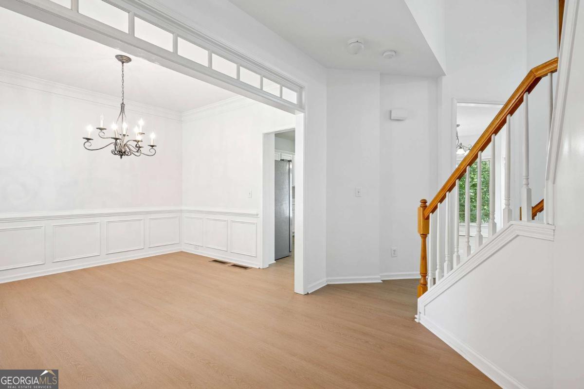 3389 Lantern View LN