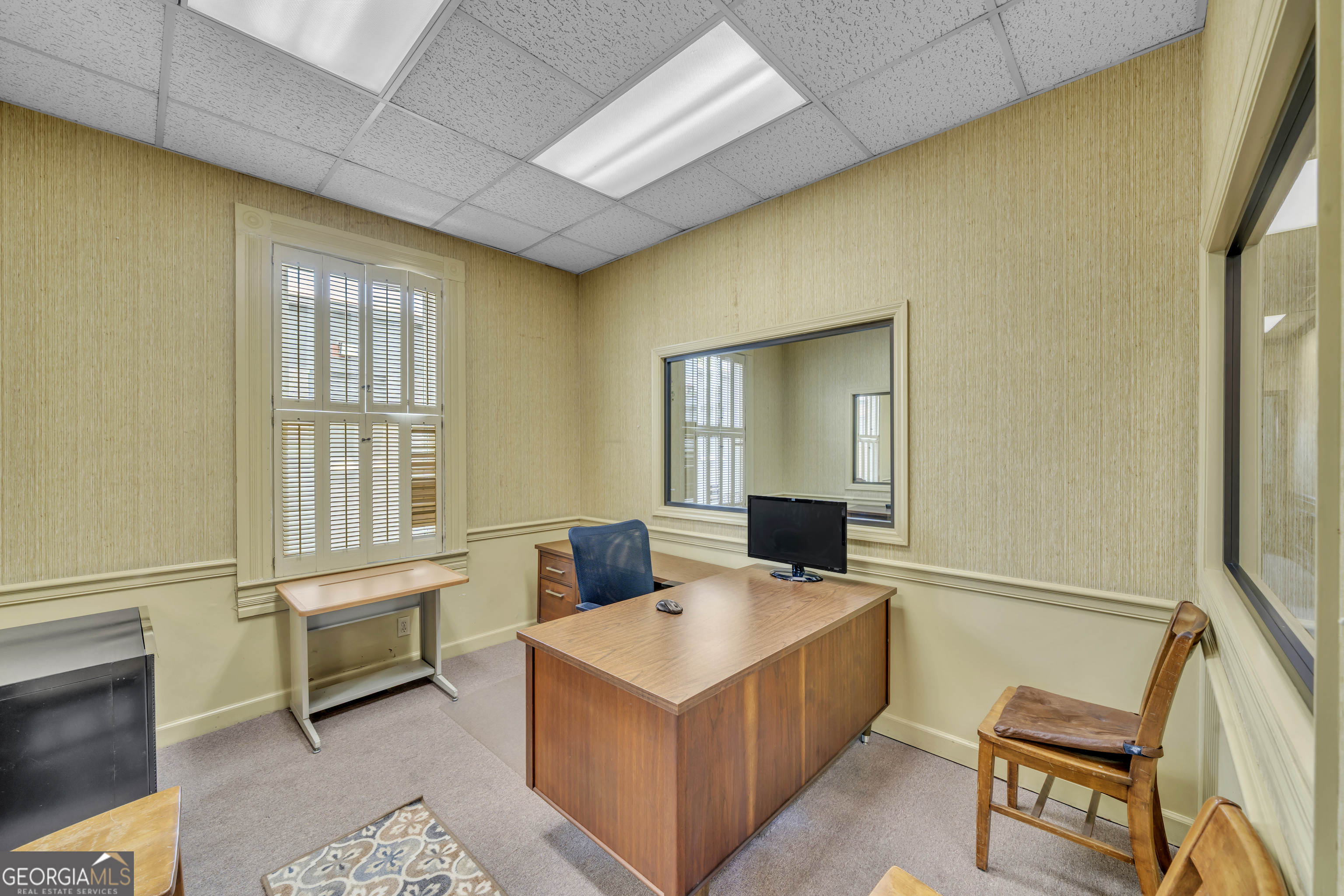Discover flexible, turnkey office space in the heart of Downtown Macon at Tucker Coworking. Suite #2 at 765 Walnut Street is a furnished private office available for lease on a monthly basis-perfect for entrepreneurs, remote workers, or growing teams. Enjoy the ease of an all-inclusive rental with utilities, Wi-Fi, and shared amenities included. Located in a vibrant, collaborative environment, this space offers professional comfort with the freedom of short-term commitment. Move in, plug in, and get to work-Tucker Coworking makes it easy.