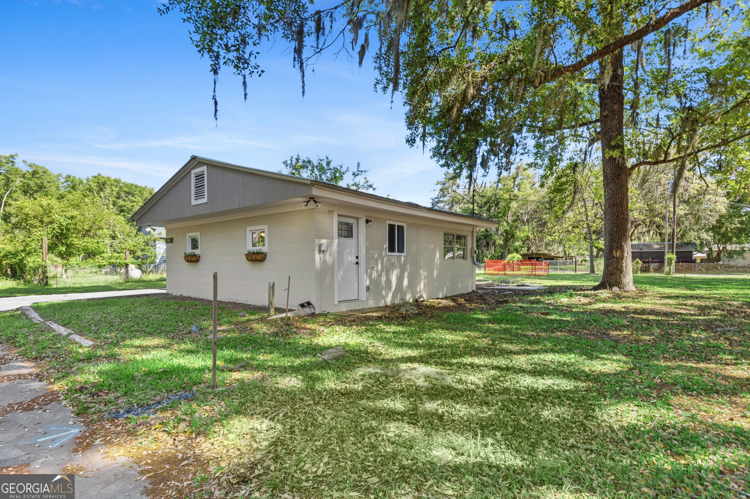41 Sutton CT