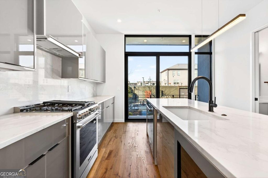 Photo of 105 Georgia Avenue SE #10, Atlanta, GA 30312 (MLS # 10674370)