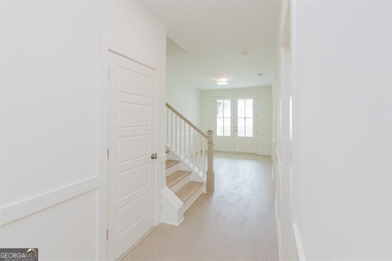 Gainesville, Georgia 30506, United States, 4 Bedrooms Bedrooms, ,5 BathroomsBathrooms,Residential,Active,238943