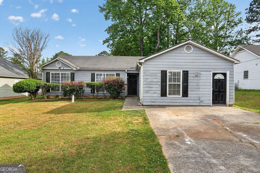 Photo of 1264 Lori Ann Way, Atlanta, GA 30349 (MLS # 10764408)
