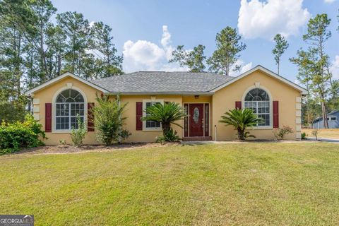 301 Ridge LN Douglas GA 31533