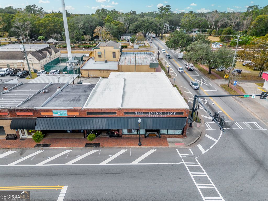 Photo of 100 S Lee Street, Kingsland, GA 31548 (MLS # 10652112)