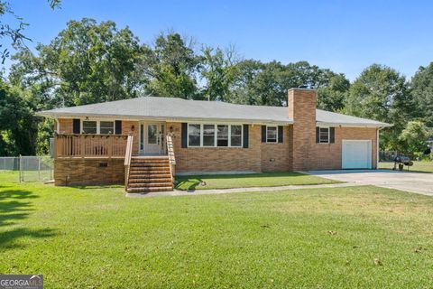 221 N 14th ST Griffin GA 30223