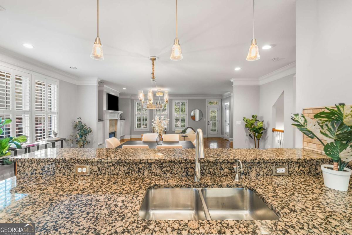 Knob Hill at Church - Residential