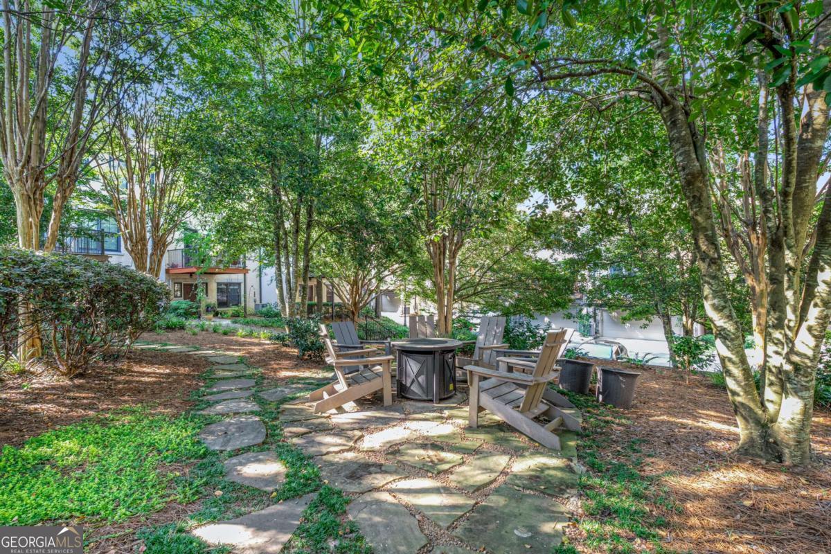 Knob Hill at Church - Residential