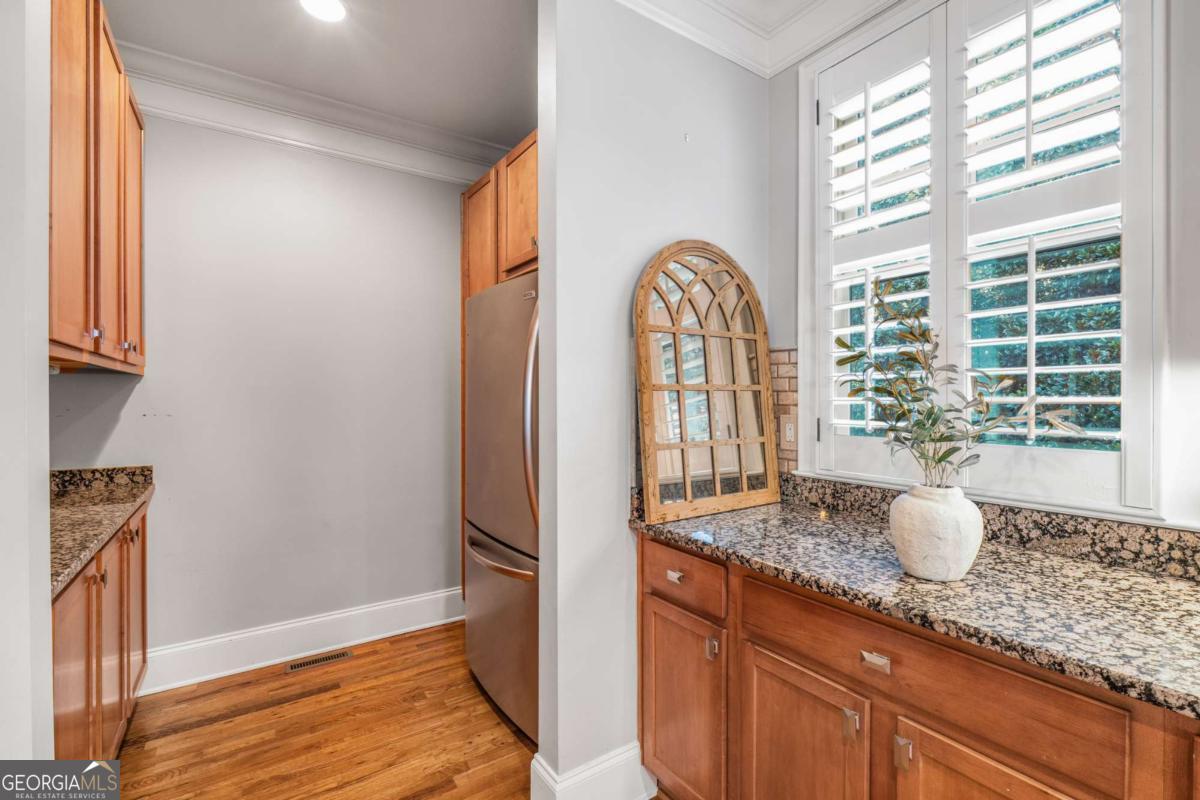 Knob Hill at Church - Residential