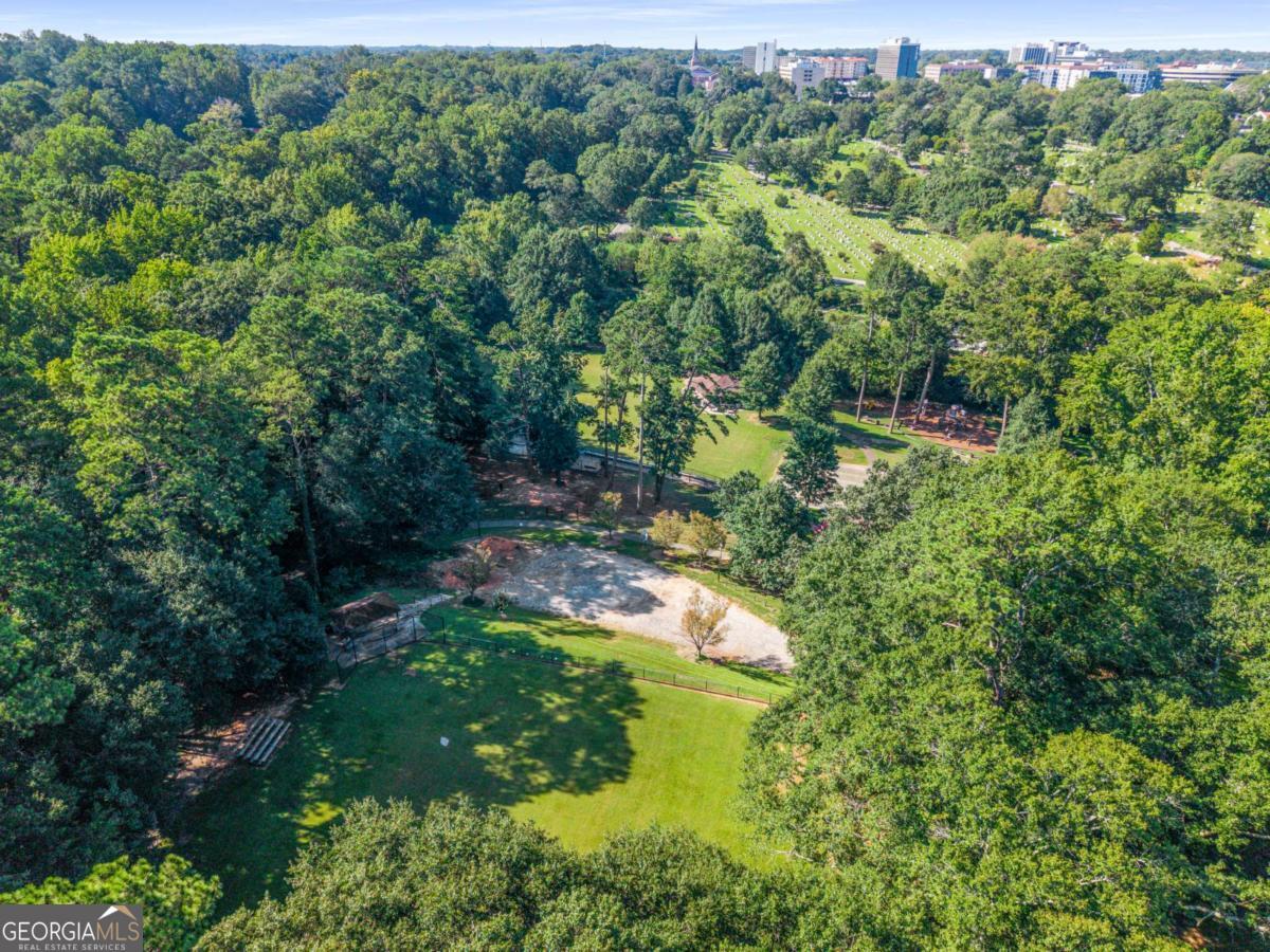 Knob Hill at Church - Residential