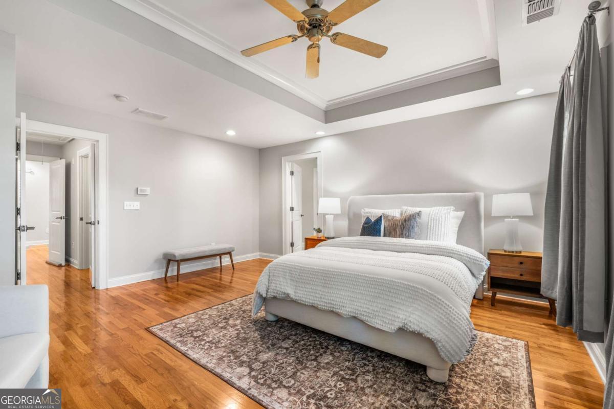 Knob Hill at Church - Residential