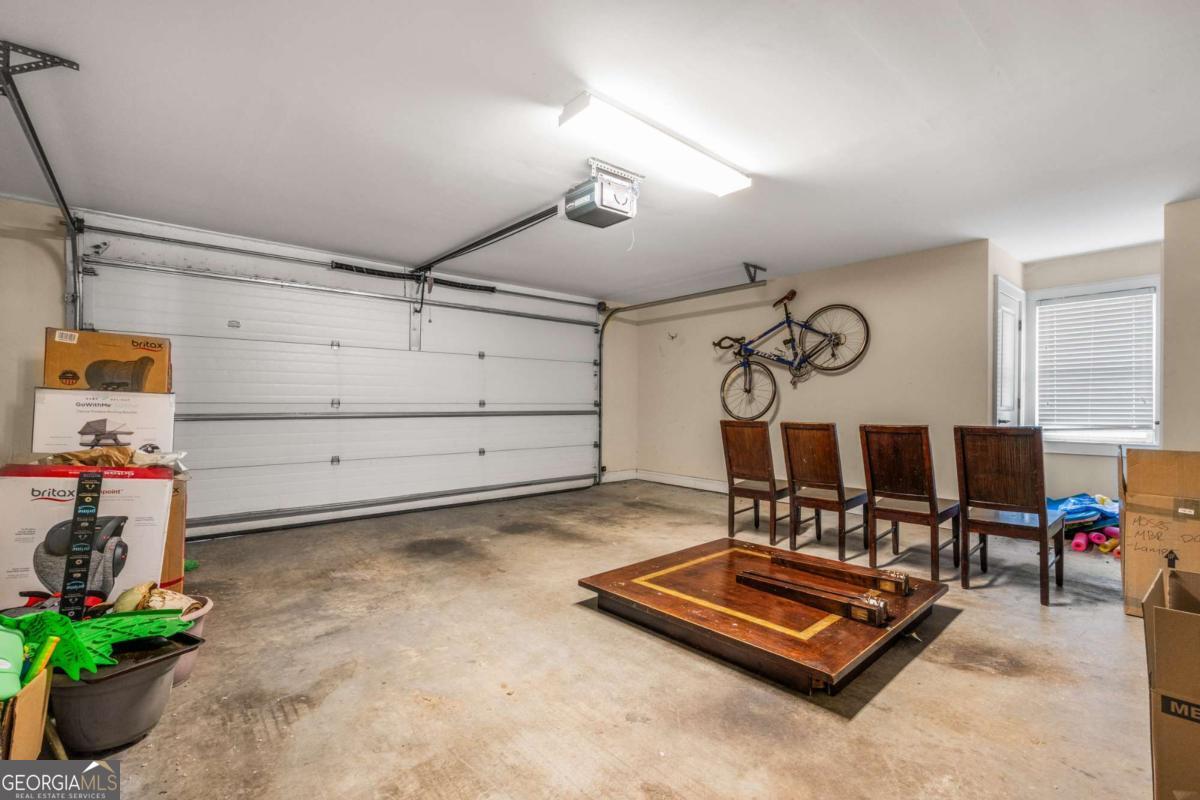 Knob Hill at Church - Residential