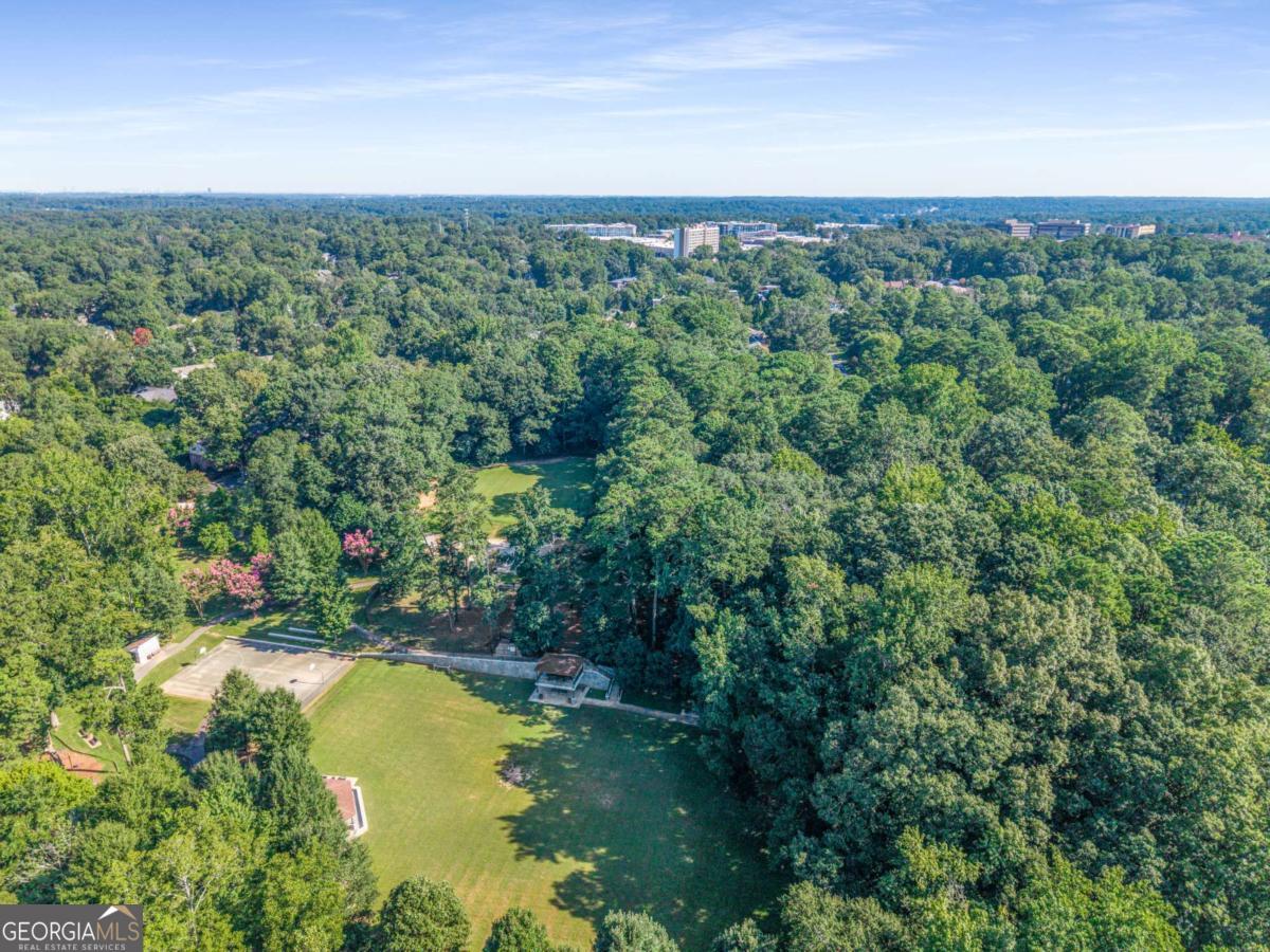 Knob Hill at Church - Residential