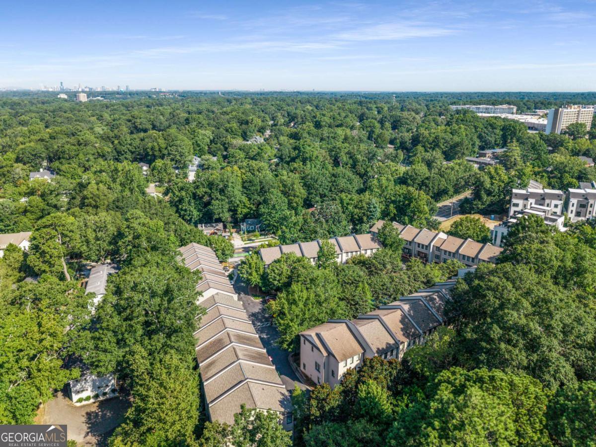 Knob Hill at Church - Residential