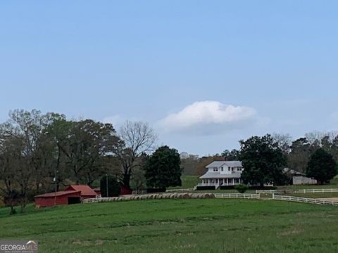 Photo of 1211 Veterans Drive, Danielsville, GA 30633 (MLS # 10728436)