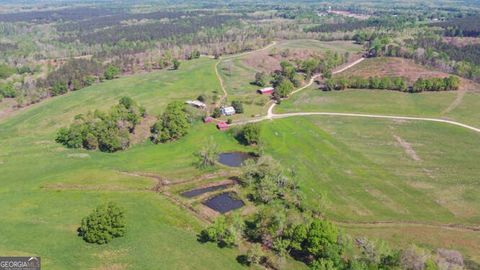 Photo of 1211 Veterans Drive, Danielsville, GA 30633 (MLS # 10728436)
