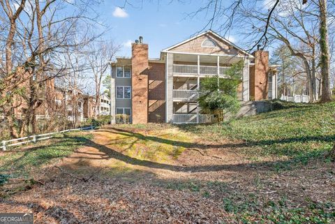 Photo of 201 Barrington Hills Drive, Atlanta, GA 30350 (MLS # 10686402)
