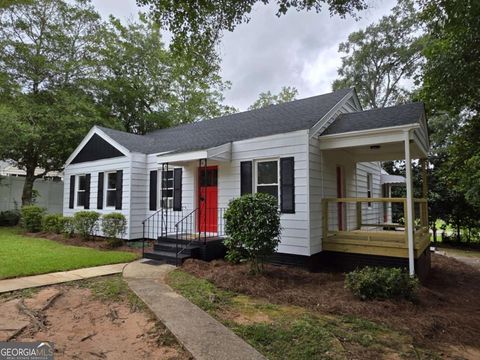 Photo of 500 East Main Street, Thomaston, GA 30286 (MLS # 10648394)