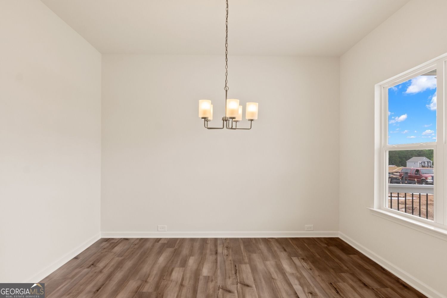 303 Roxeywood WAY