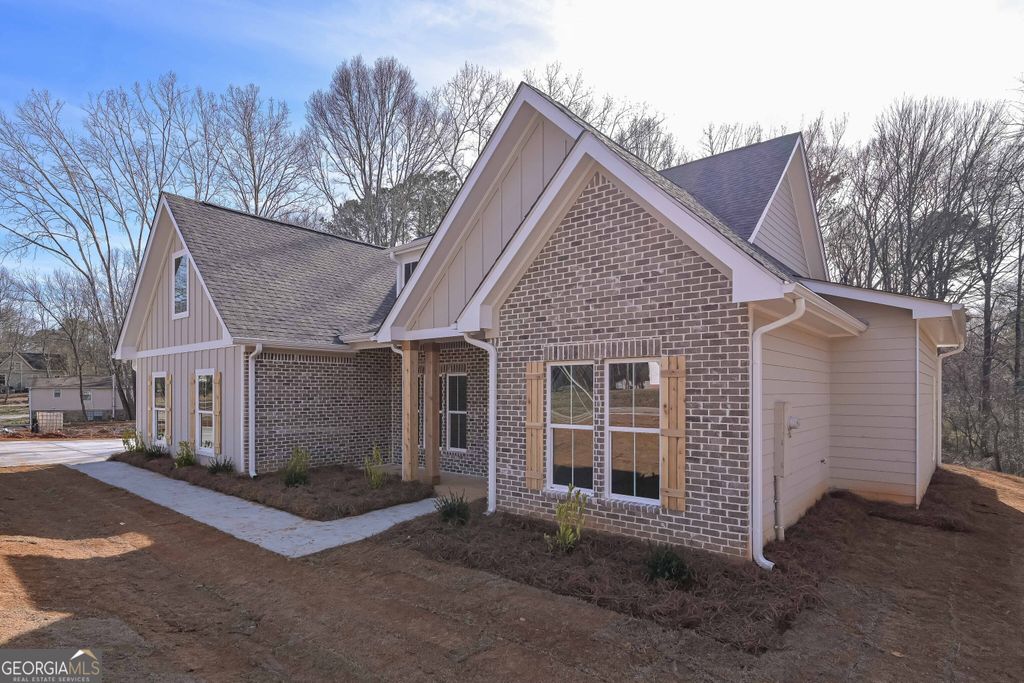 Photo of 95 Carrollton Street, Temple, GA 30179 (MLS # 10700067)