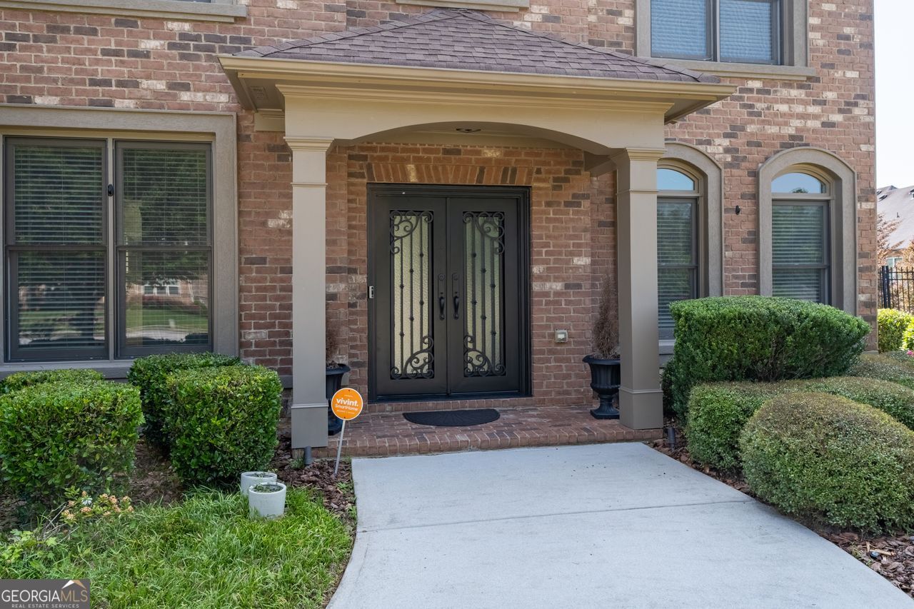 2365 BARRINGTON TRACE CIR SW