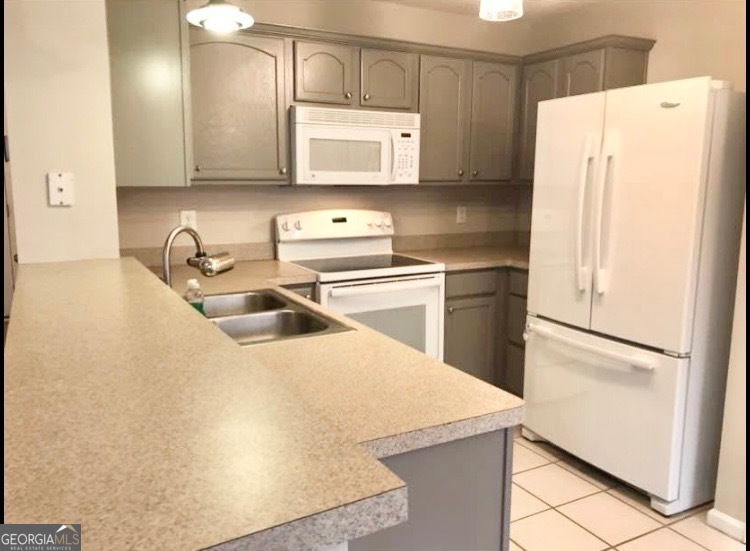 Fox Creek - Residential Lease