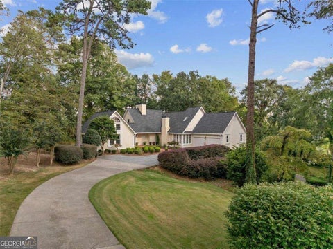Photo of 175 Devonwood Drive, Calhoun, GA 30701 (MLS # 10868196)